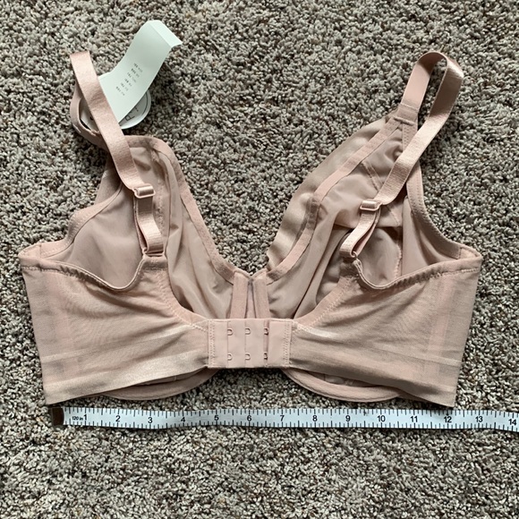 Parfait Maya Unlined Plunge Bra Classic Shape Wear with Underwire - Picture 6 of 13